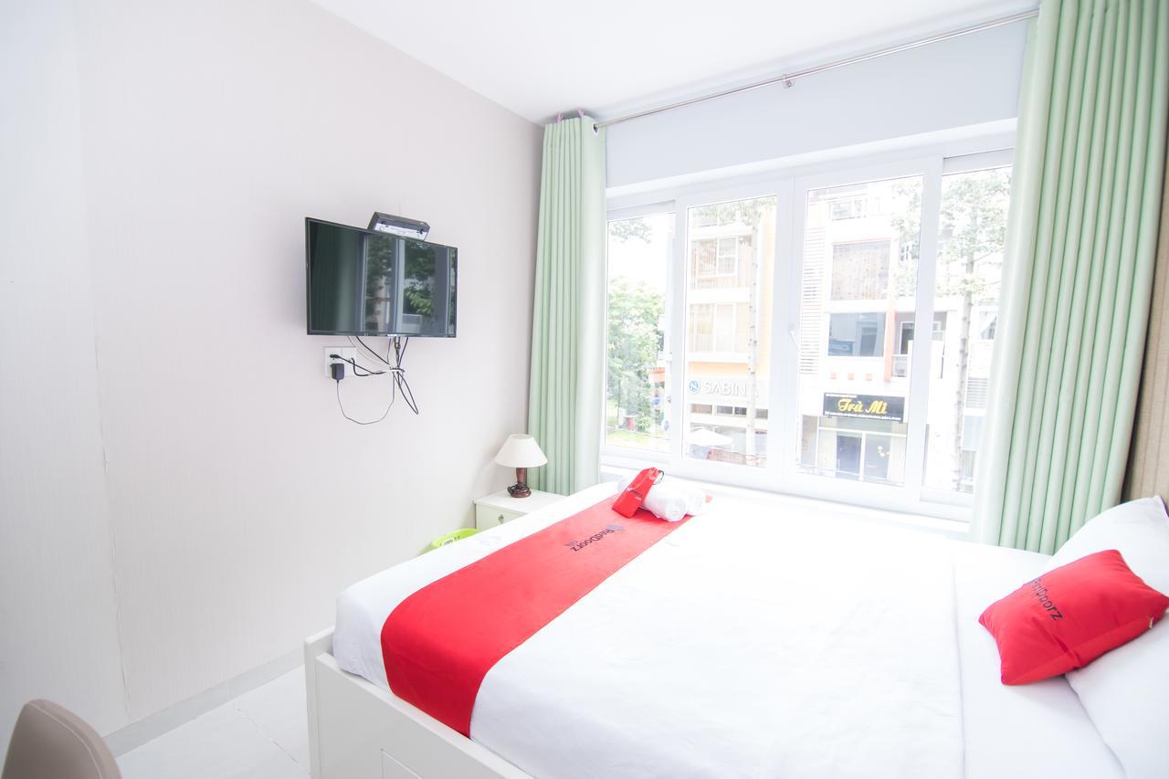 Reddoorz Near Sc Vivocity Mall 2 Ho Chi Minh-stad Buitenkant foto