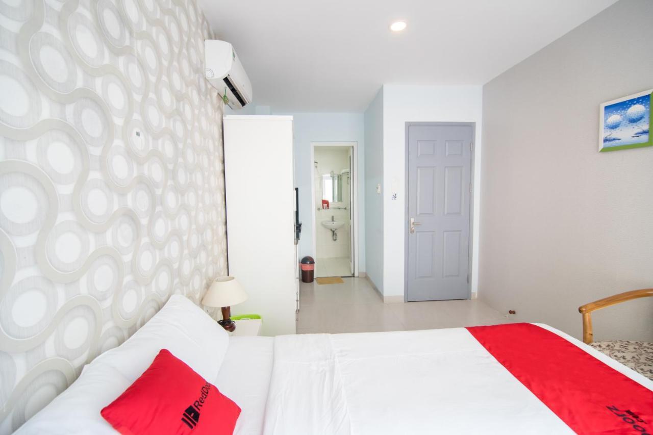 Reddoorz Near Sc Vivocity Mall 2 Ho Chi Minh-stad Buitenkant foto